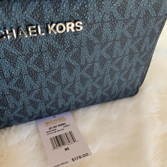 Michael Kors Jet Set Travel LG Flat MF Phone case - Picture 6 of 6